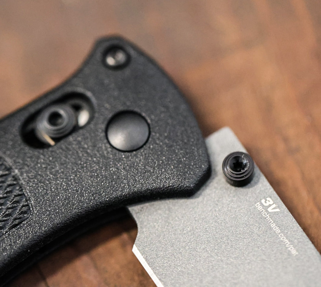 BENCHMADE: Bailout, Tanto