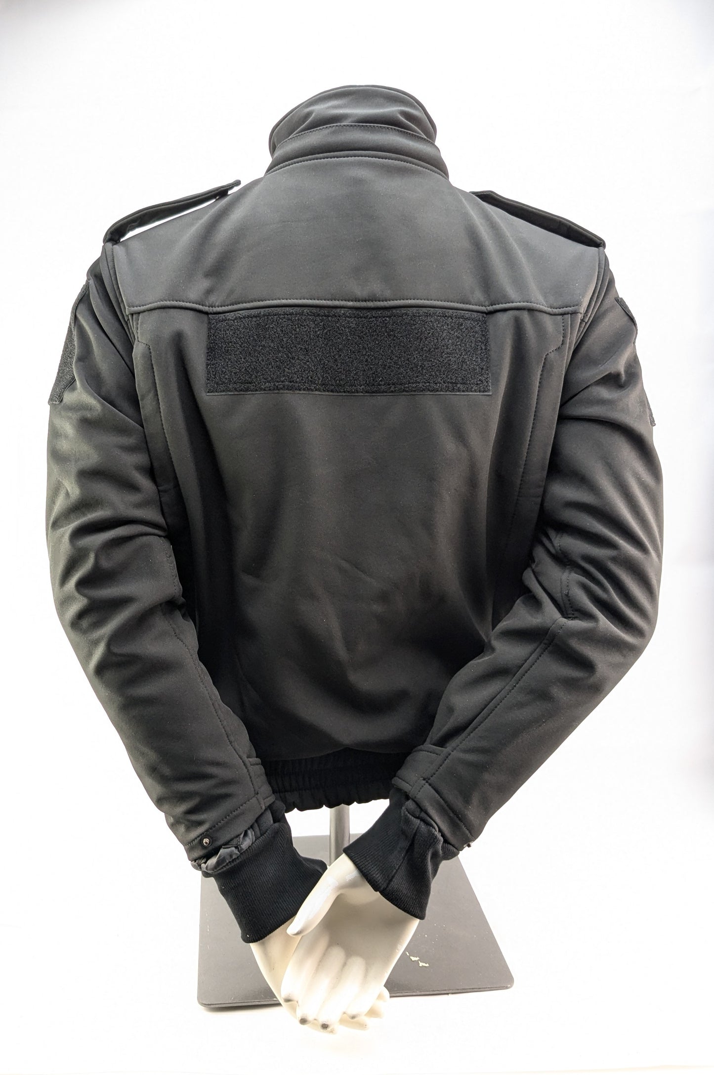 TACTICAL INNOVATIONS: 5-in-1 soft shell jacket with Velcro Pull Outs