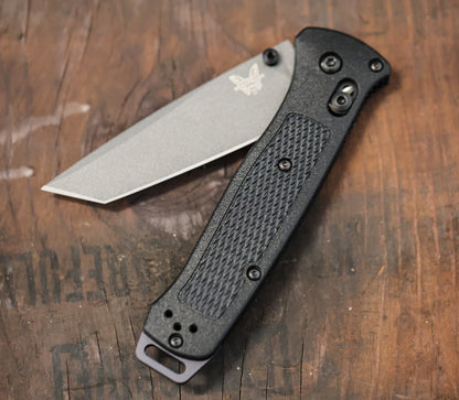 BENCHMADE: Bailout, Tanto