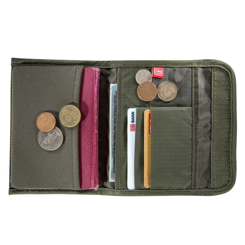 TASMANIAN TIGER: Passport Safe RFID B
