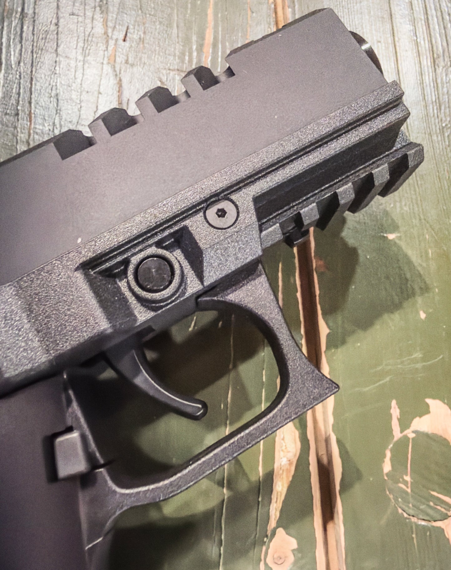 EG CANADA: First Strike XP Bundle (2 Mags, 1 pack of 5 CO₂ 12 Gram, 1 pack of 100 balls)
