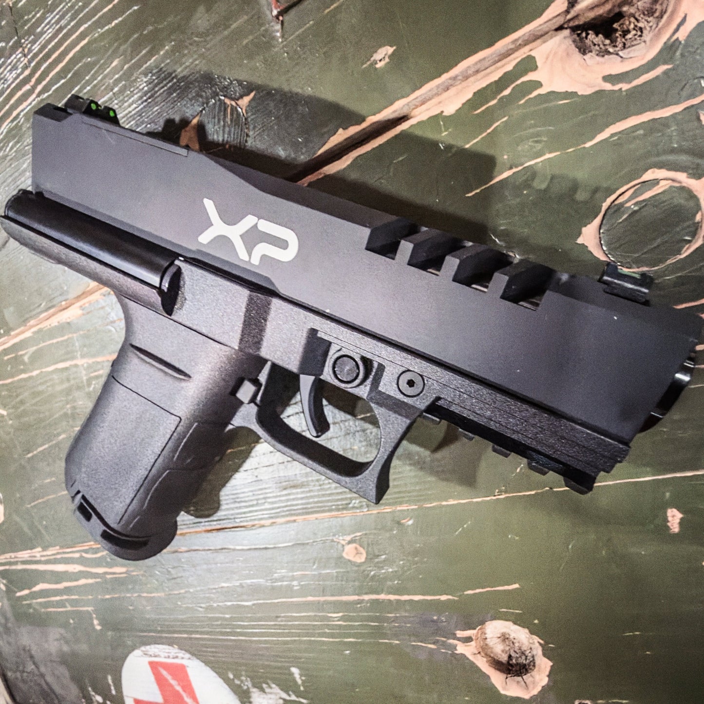EG CANADA: First Strike XP Bundle (2 Mags, 1 pack of 5 CO₂ 12 Gram, 1 pack of 100 balls)