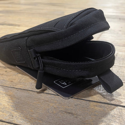 LORICA EQUIPMENT: Vertical Utility Pouch 3x7