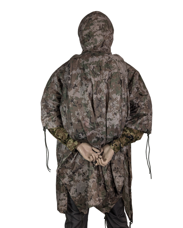 TACTICAL INNOVATIONS: Waterproof Military Poncho, Digital Multi-Terrain Camouflage