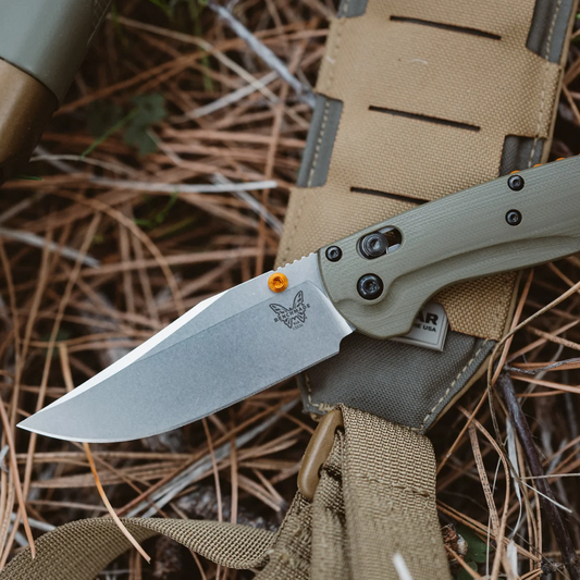 BENCHMADE: TaggedOut, OD Green, Clip-Point