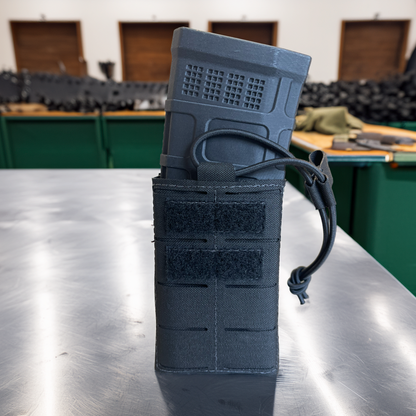 LORICA EQUIPMENT: Single AR Mag Pouch (.223/5.56) with Flap