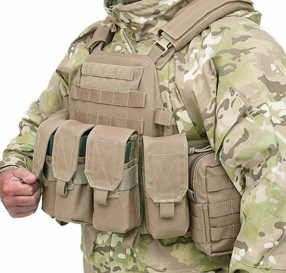 WARRIOR ASSAULT: DCS Special Forces Plate Carrier Combo, Base w/ Covered 5.56 M4 Mag Pouches, 2 Utility Pouches