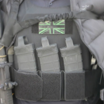 WARRIOR ASSAULT: CPC TVMP Covert Plate Carrier w/ Triple 5.56 Open Velcro Mag Pouch