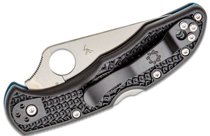 SPYDERCO: Delica 4 Lightweight Thin Blue Line, Combination Edge, C11FBKBL