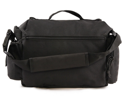 HIGHLAND TACTICAL: Timer Messenger Bag, Black