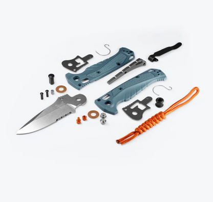 BENCHMADE: Mini Adira, Depth Blue, Drop-Point