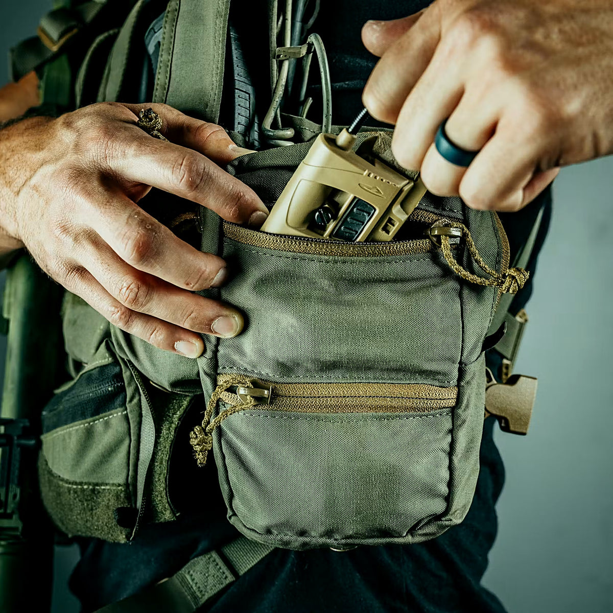T.REX ARMS: Vertical GP Pouch