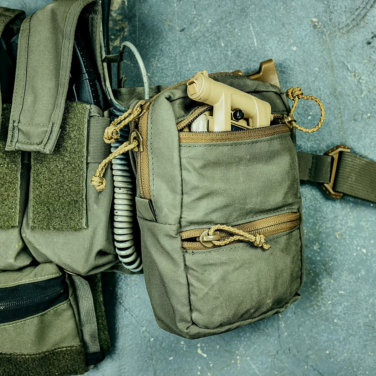 T.REX ARMS: Vertical GP Pouch