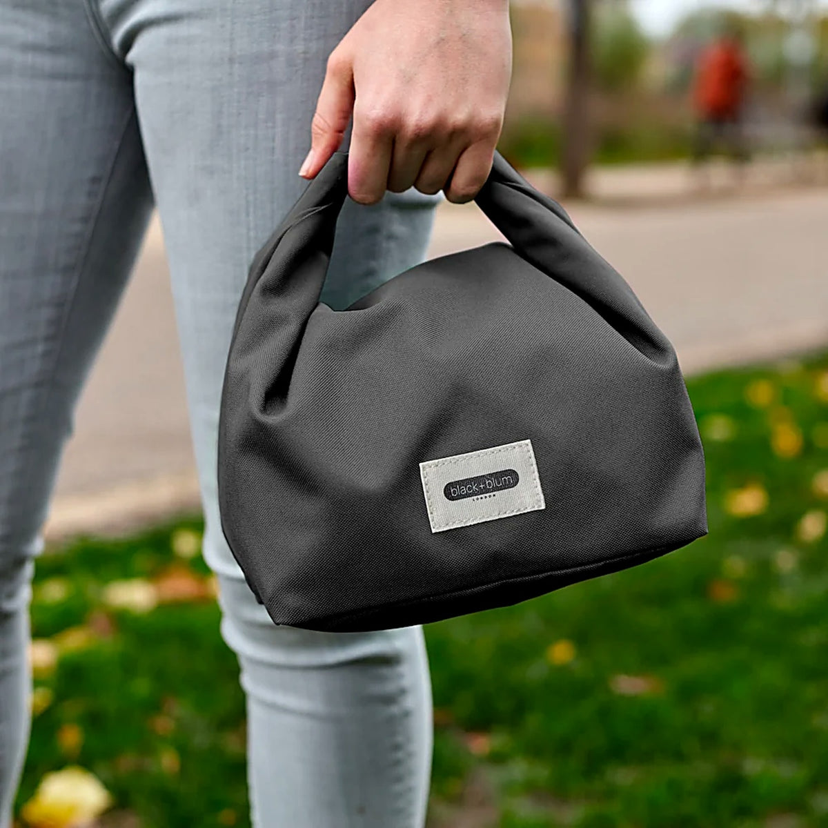 BLACK+BLUM: Lunch Bag 6.7L