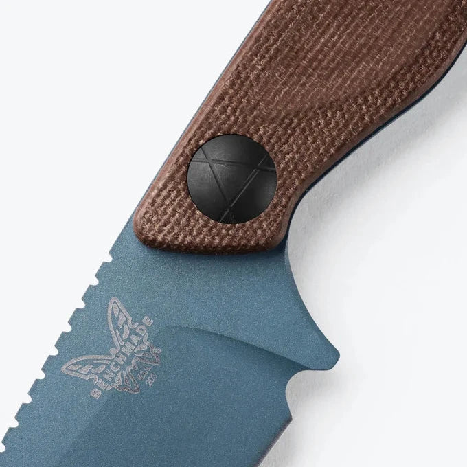 BENCHMADE: Dacian