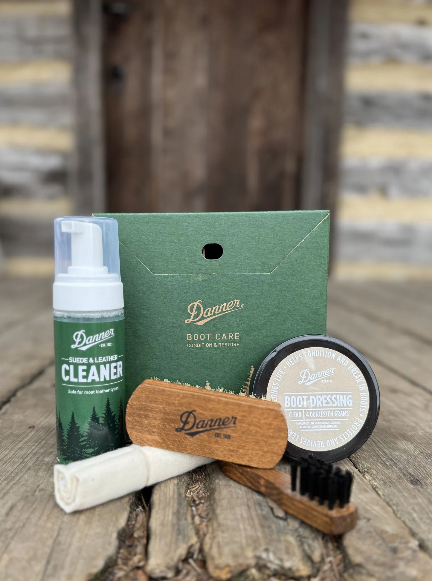 DANNER: Full Grain Leather Care Kit