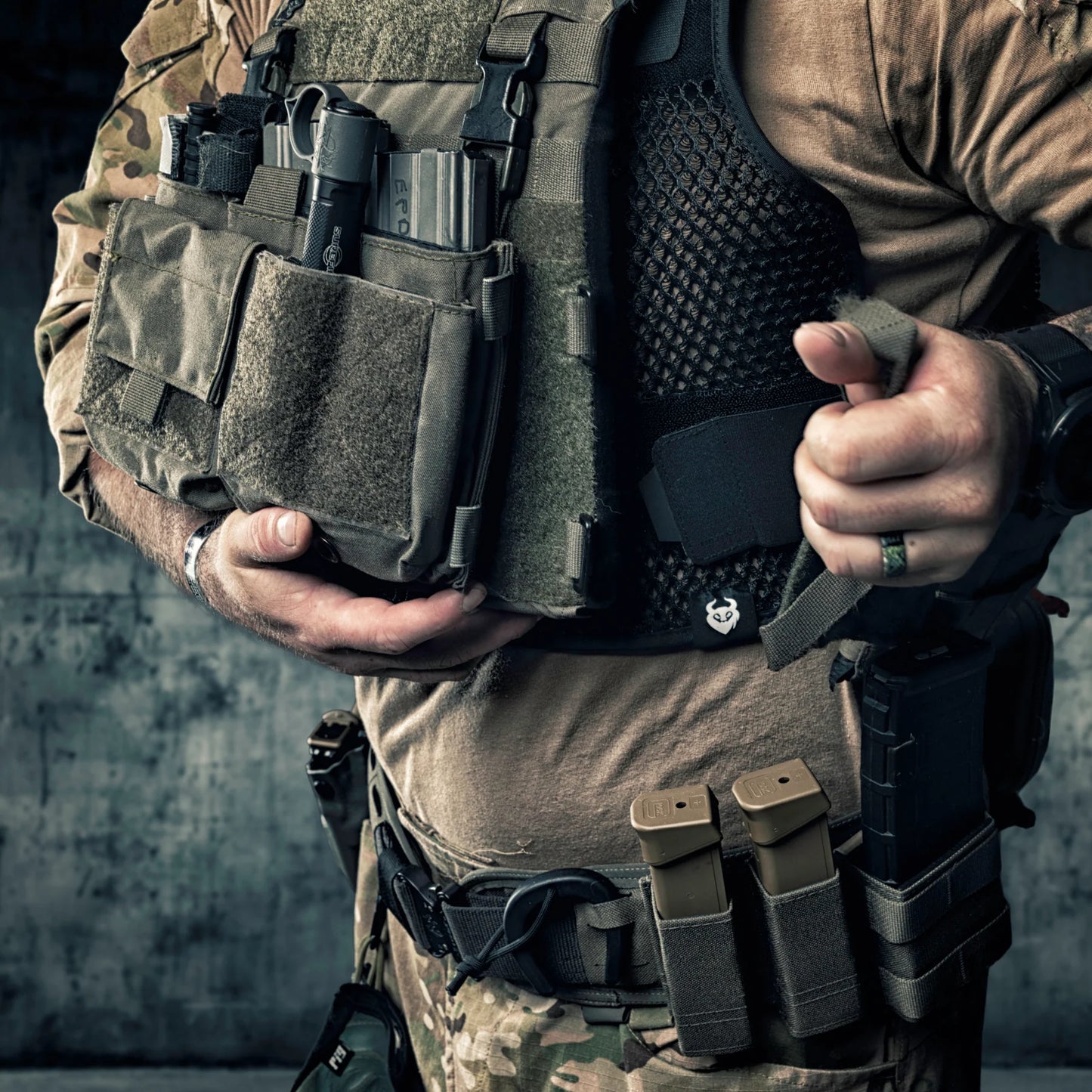 MILITAUR: Adjustable Ventilation Vest (Unisex)