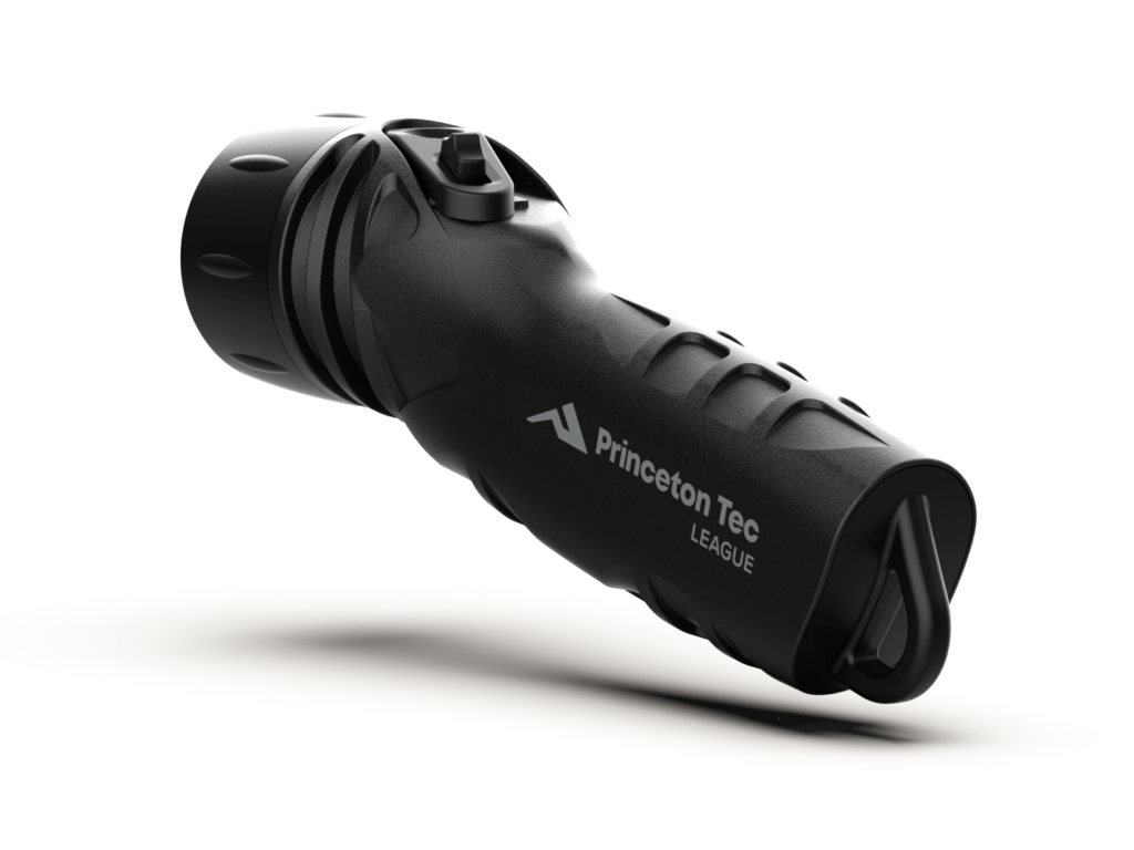 PRINCETON TEC: LEAGUE Ergonomic Diveable Handheld Flashlight