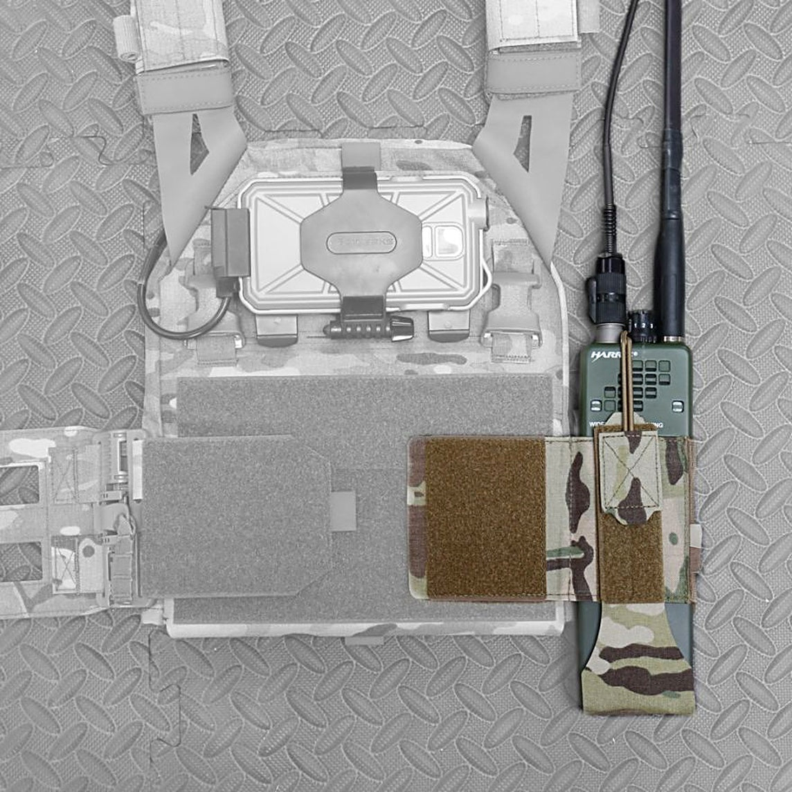 WARRIOR ASSAULT: Laser Cut Wing Velcro MBITR/Harris Radio Pouch