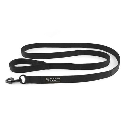 MODERN ICON: Defender Standard Lead